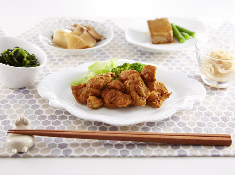 タンドリーチキンと鮪(マグロ)の煮付